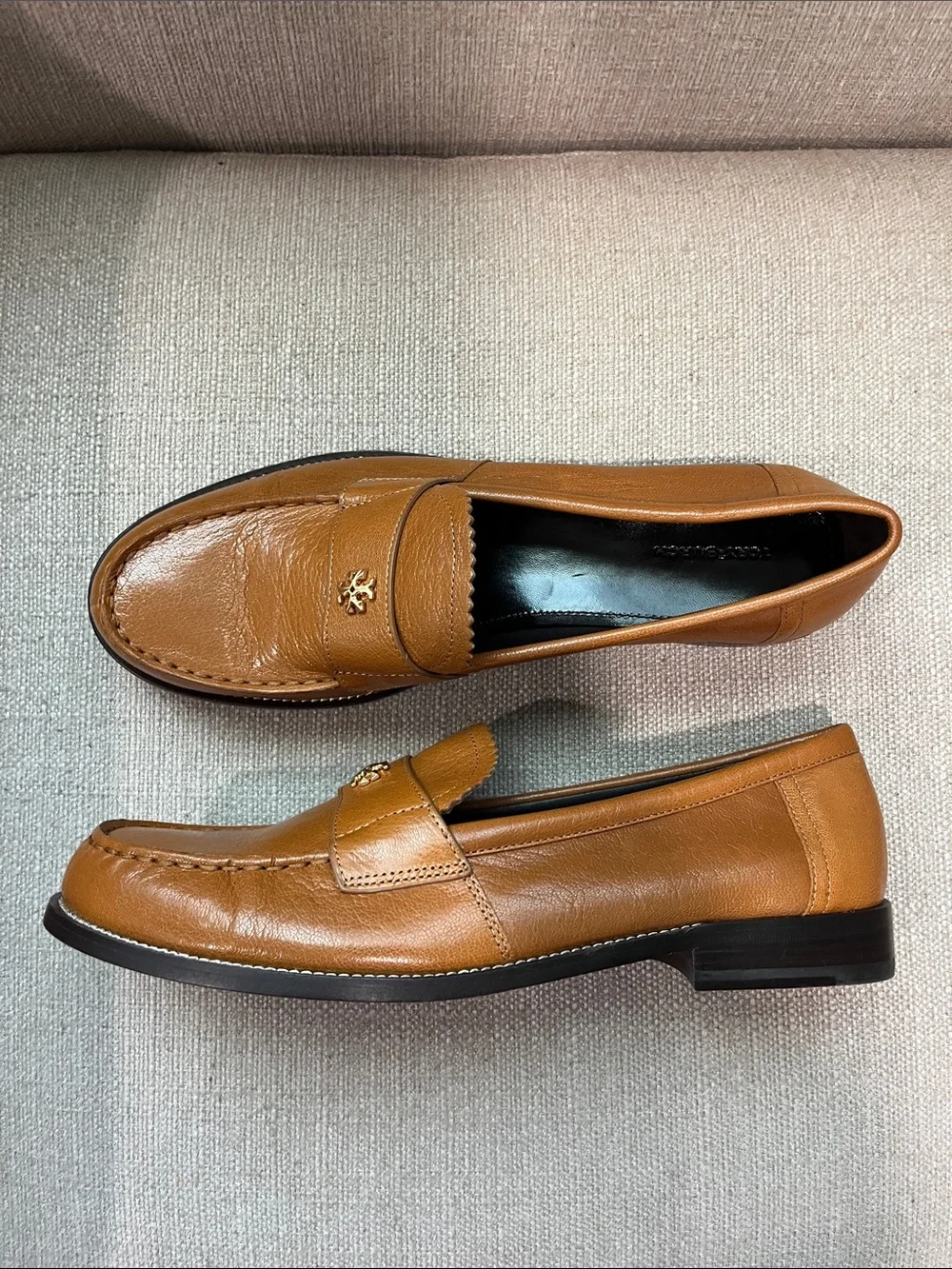 NEW Tory Burch Classic Leather Loafer Size 10.5